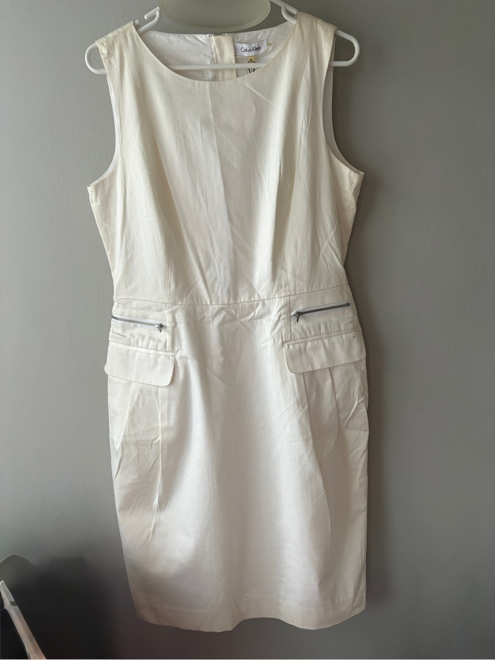 Calvin Klein Cream Sleeveless Midi Sheath Dress with Zip Pocket Accents